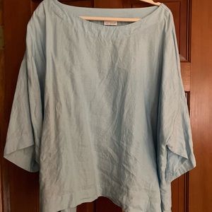 JJill linen top with raglan sleeves in light blue. 2X